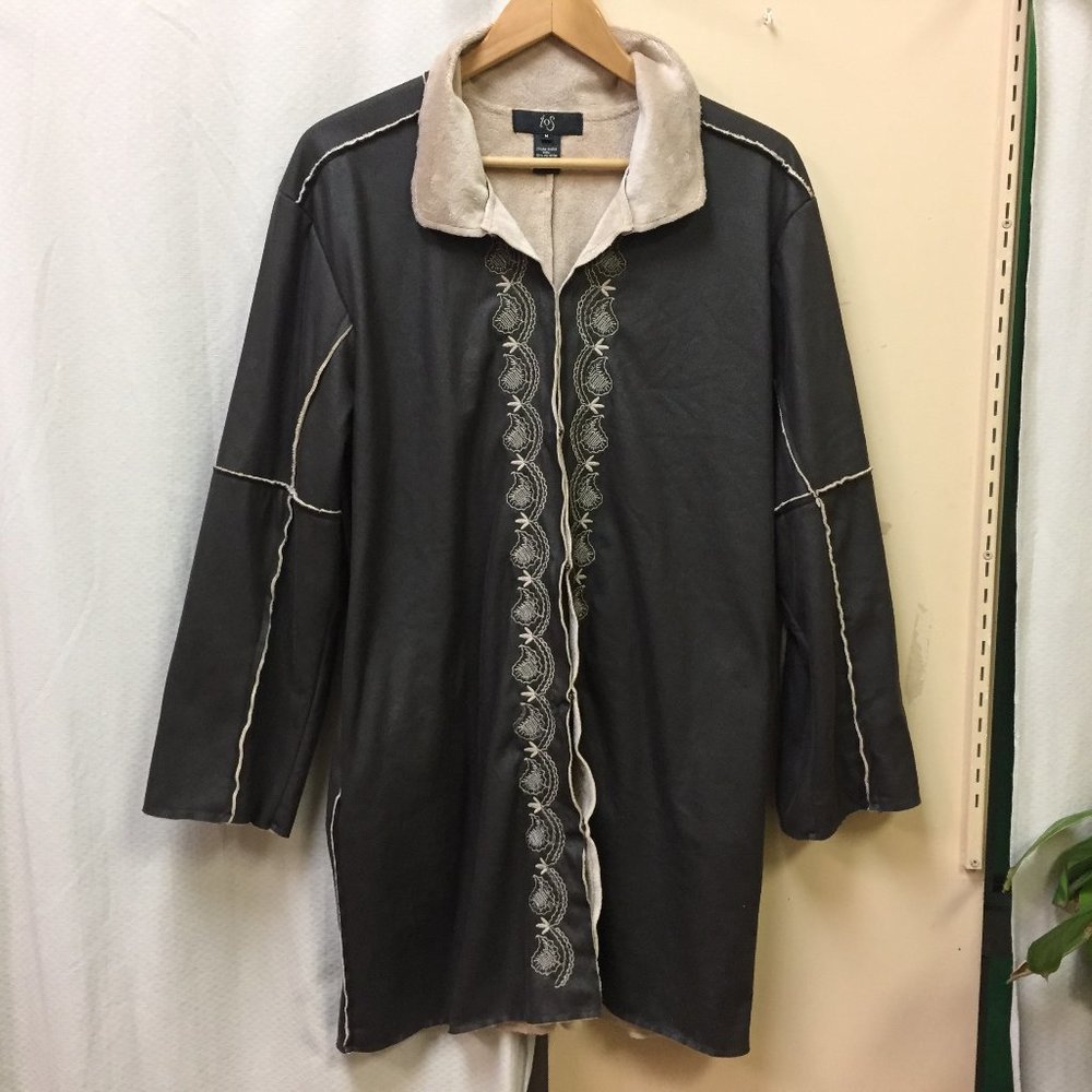 IOS Brown Womens Jacket Embroidered Size Medium Hook and Eye Front Closure